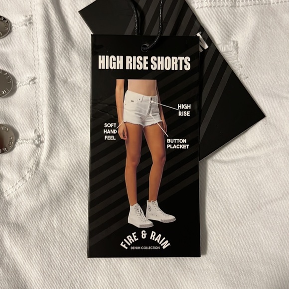 Fire and rain Hi-Rise shorts denim size 11 - Picture 3 of 5